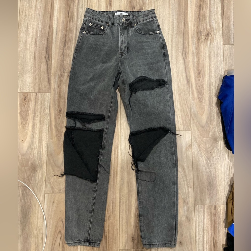 Adika jeans